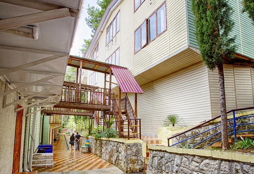 Pansionat Solnechniy Gagra Bagian luar foto