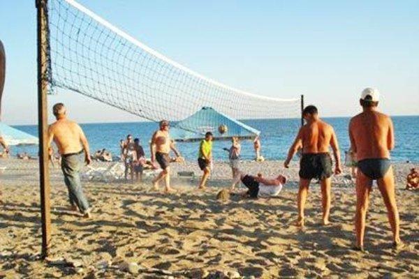 Pansionat Solnechniy Gagra Bagian luar foto